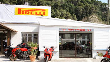 motorcycle rental Olive Moto