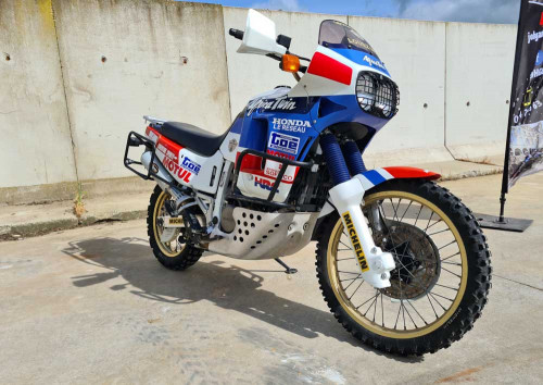 Nouvelle Africa Twin 1100, location moto Honda - Moto-Plaisir